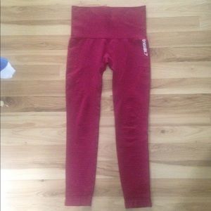 Hi-waisted seamless in Beet